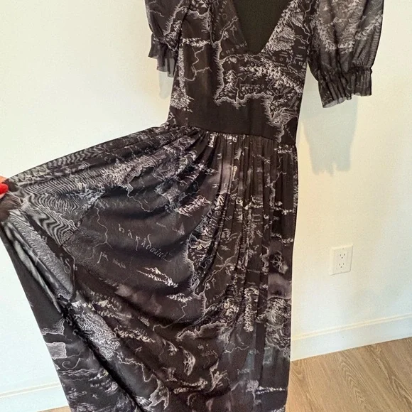 Blackmilk Middle Earth Map Dress (Lord of the Rings) Worn Once - Picture 6 of 9